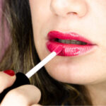 Camaleon Metallic Gloss Cherry huuleläige 9ml - Image 2